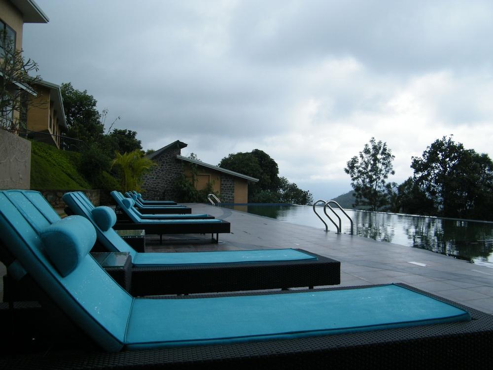 Poetree Thekkady